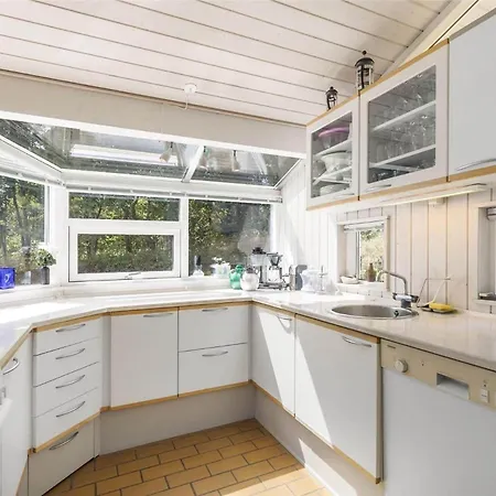 6617-allinge-gronnedalsvej-4 *